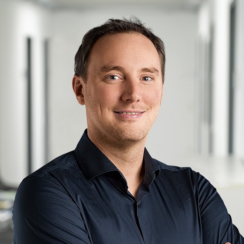 ConnectedCare, Tobias Mayer, Security Expert